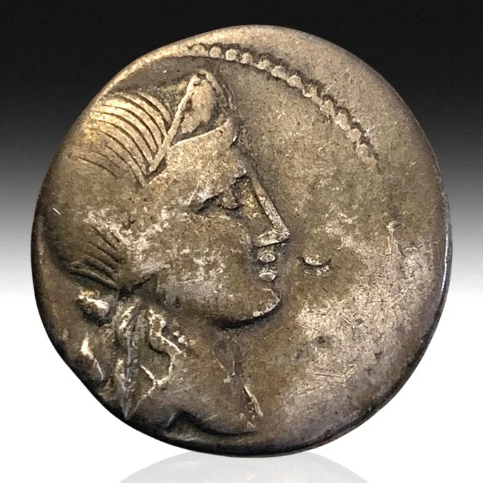 Roman Empire. C. Egnatius Cn F Cn N Maxsumus, 75 BC. Denarius 76 BC ()