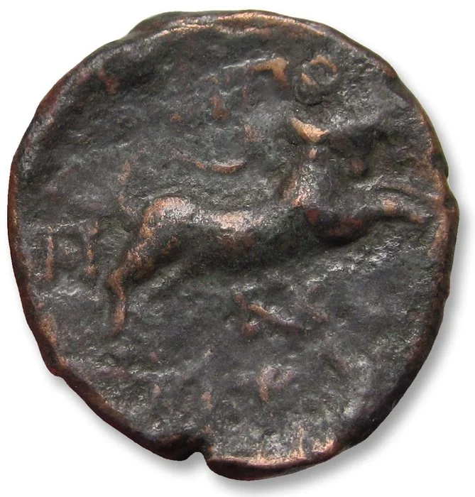 Macedonia, Amphipolis AE 20 circa 187 - 131 B.C. - ΑΜΦΙΠΟΛΙΤΩΝ, bull leaping right - ()