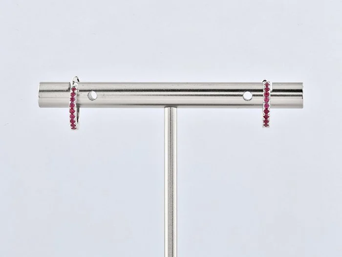 Earrings - 14 kt. White gold - 0.12ct. tw. Ruby
