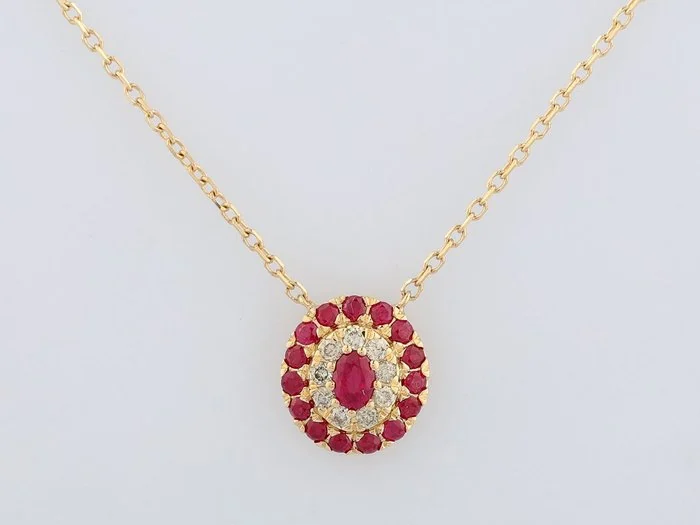 Necklace with pendant - 14 kt. Yellow gold - 0.37ct. tw. Ruby - Diamond