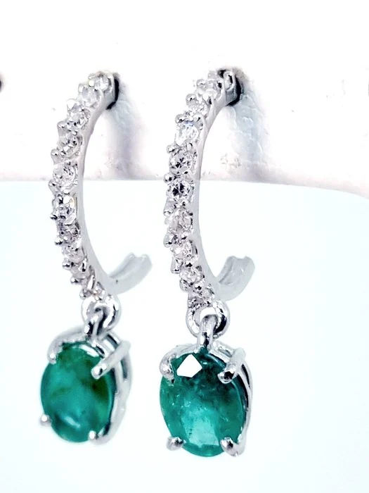 Earrings - 18 kt. White gold Emerald - Diamond