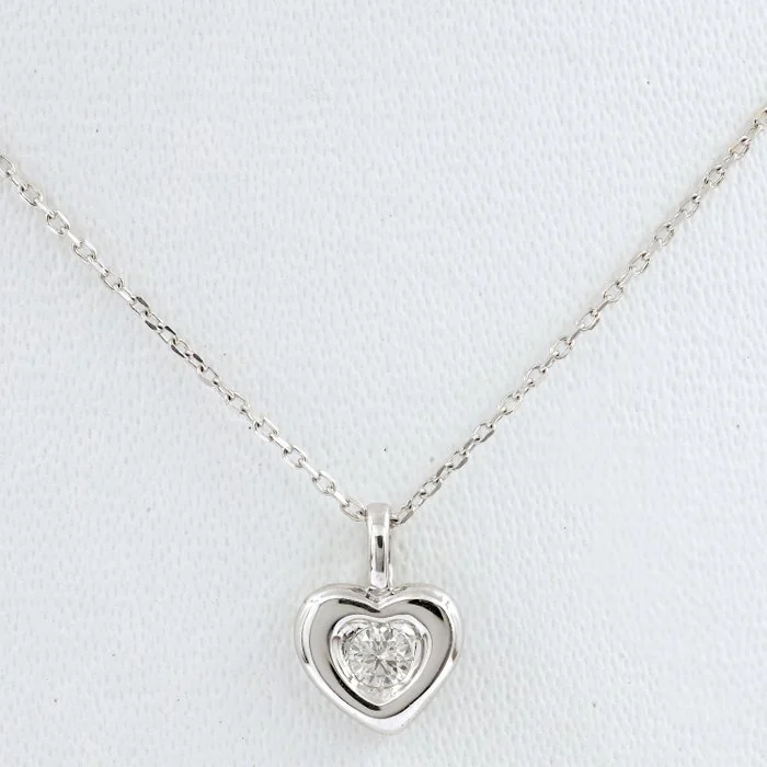 Necklace with pendant - 14 kt. White gold - 0.10ct. tw. Diamond (Natural)
