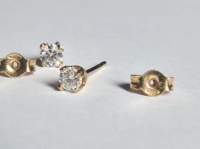 Stud earrings - 18 kt. Yellow gold Diamond (Natural) - Diamond
