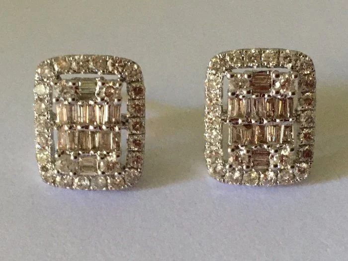 Earrings - 14 kt. White gold - 1.40ct. tw. Diamond (Natural)