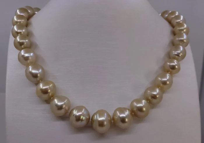 Necklace PSL Certified Huge Golden South Sea Pearls - 12.0x16.1mm