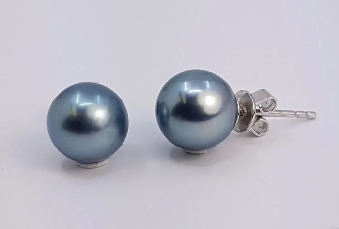 Earrings Silver - 9x10mm Tahitian Pearls
