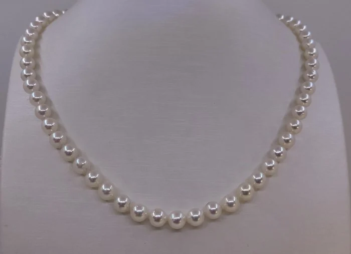 Necklace 6.5x7mm Akoya Pearls