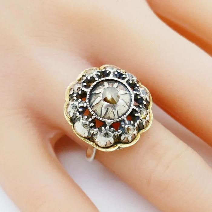 Ring - 14 kt. Silver, Yellow gold Diamond (Natural) - 19th century