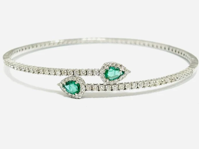 Tennis bracelet - 18 kt. White gold - 3.80ct. tw. Diamond (Natural) - Emerald - Made in Italy