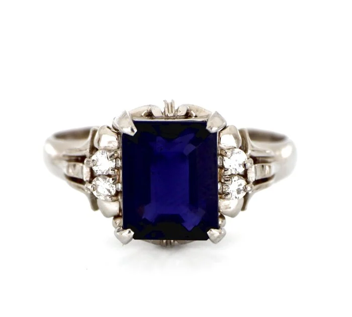 Ring Platinum - 2.36ct. tw. Iolite - Diamond