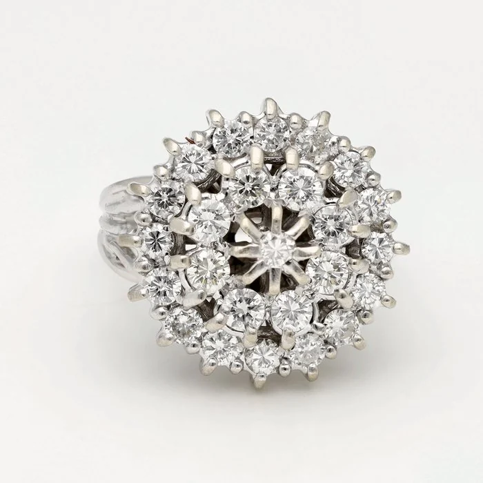 Ring - 18 kt. White gold - Diamond