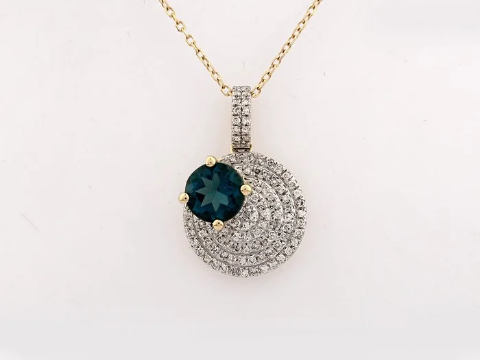 Necklace with pendant - 14 kt. Yellow gold - 1.28ct. tw. Topaz - Diamond