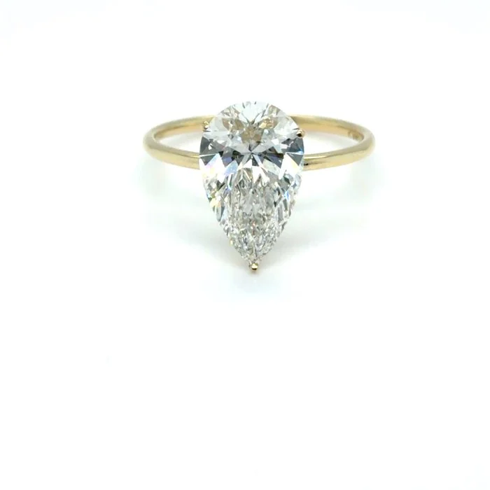 Ring - 14 kt. Yellow gold - 3.01ct. tw. Diamond (Lab - grown)