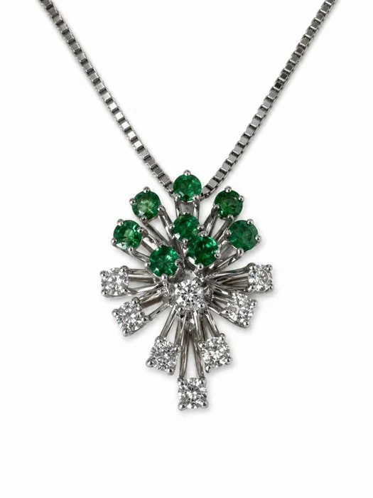 Necklace with pendant - 18 kt. White gold - 0.36ct. tw. Diamond (Natural) - Emerald - 18K pendant, 14K chain