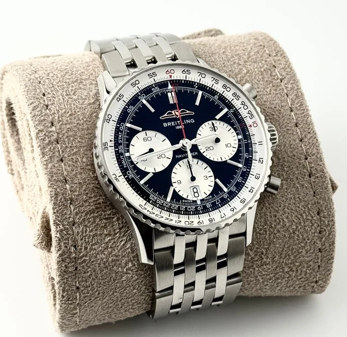 Breitling - Navitimer B01 - AB0139 - Men - 2026