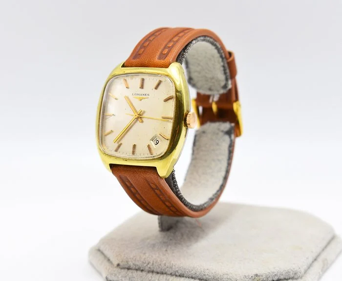 Longines - Tank - Cal. 285 - Ref. 8392 - Men - 1970 - 1979