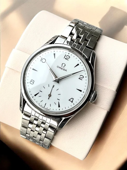 Omega - Jumbo - Glossy Snow White Dial - 2639 - 1 - Men - 1949
