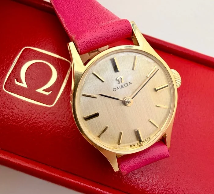 Omega - Genève Ladies’ Watch 14K Solid GOLD, cal. 620 - 511.004 - Women - 1961
