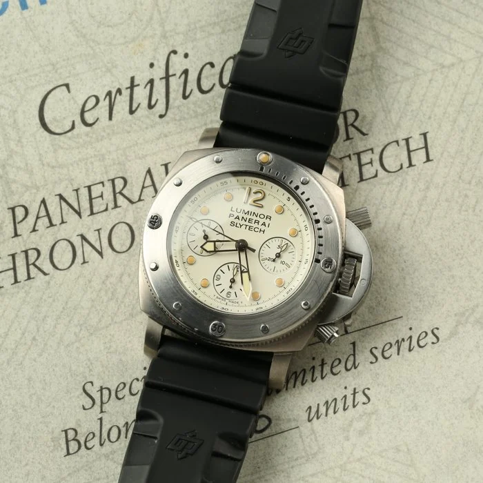Panerai - Luminor Submersible - PAM00225 - Men - 2006