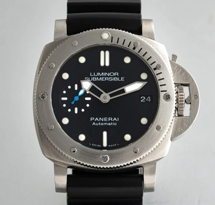 Panerai - Luminor Submersible - PAM00682 - Men - 2018