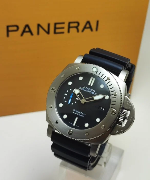 Panerai - Submersible Titanium - PAM01305 - Men - 2020 - 2025