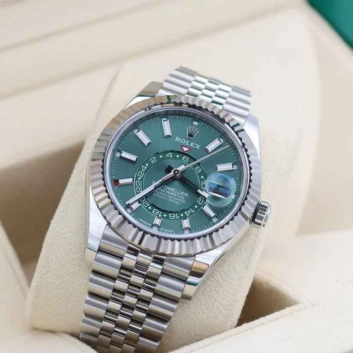 Rolex - Sky - Dweller - 336934 - Men - 2020+