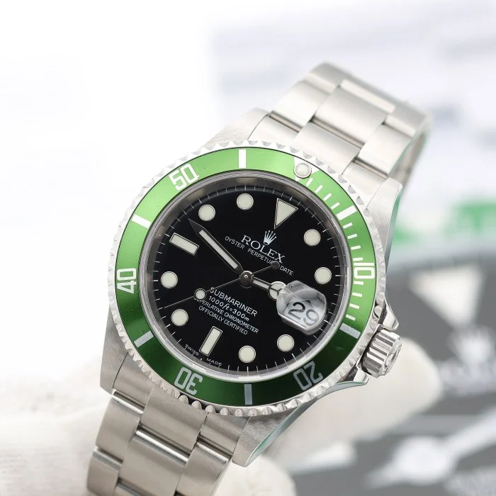 Rolex - Submariner - 16610LV - Men - 2000 - 2010