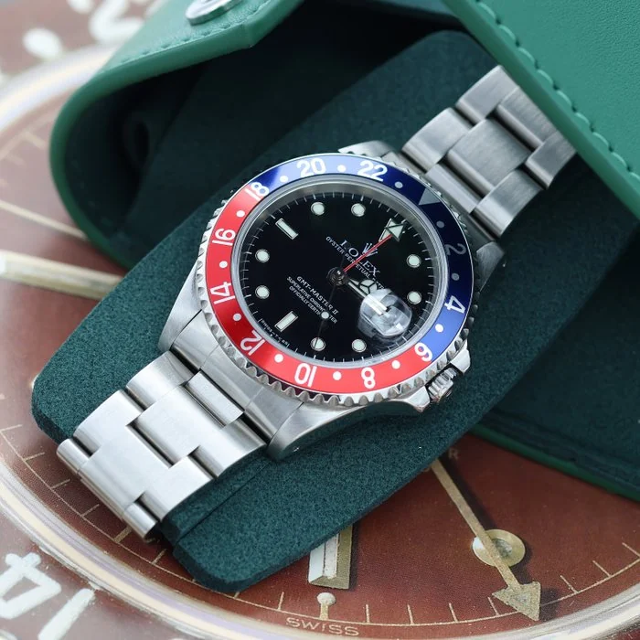 Rolex - GMT - Master II - 16710 - Men - 1990 - 1999
