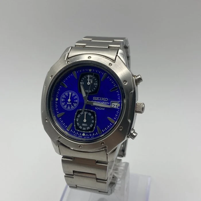 Seiko - Unknown - V657 - 9060 - Men - 1970 - 1979
