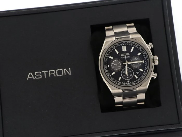 Seiko - Astron Nexter Solar Chronograph "Radio - Controlled" - 8B92 - 0BE0 - Men - 2020 - 2025