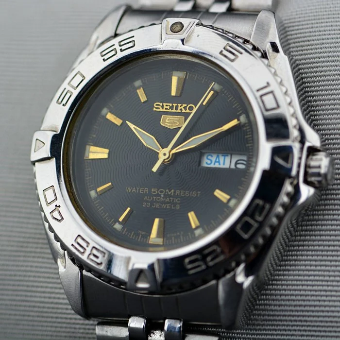 Seiko - 5 Sports Jumbo Case - Men - 1990 - 1999