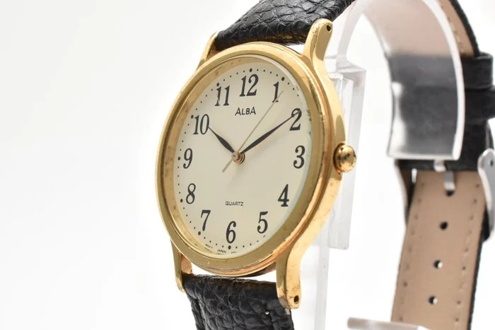 Alba - Seiko ALBA Vintage Quartz Dress Watch - V501 - 6K80 - Unisex - 1990 - 1999