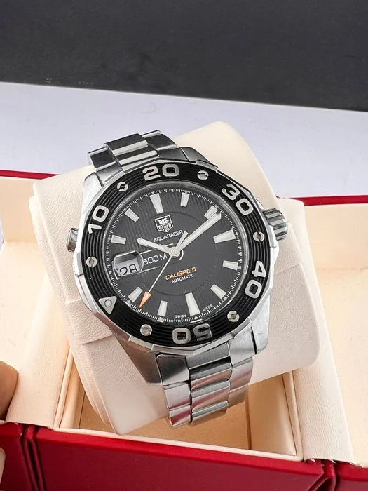 TAG Heuer - Aquaracer Calibre 5 43mm Automatic. - WAJ2110 - Men - 2010 - 2020