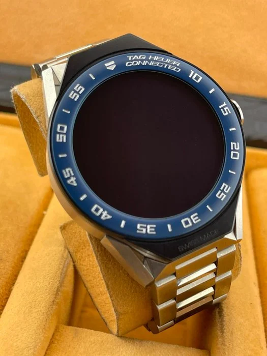 TAG Heuer - Connected - Men - 2020 - 2025