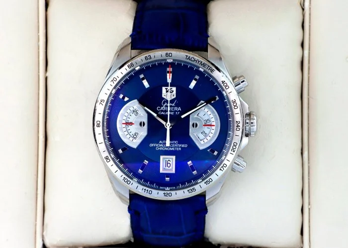 TAG Heuer - *Grand Carrera Calibre 17 RS* - CAV511F - Men - 2000 - 2010