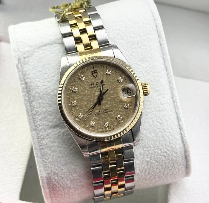 Tudor - Prince Date - 72033 - Unisex - 1990 - 1999