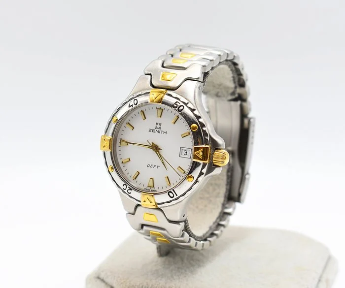 Zenith - Defy - 19.2000.337 - Men - 1980 - 1989